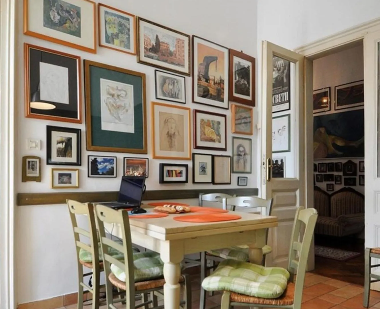 Amphiteater Art Apartman Pula 0*,  Croatia